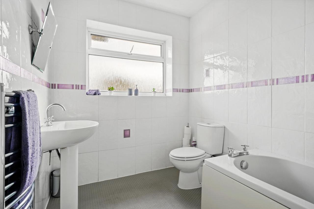 The Stylish Warwick Abode - Balcony - Garden Villa Leek Wootton Esterno foto
