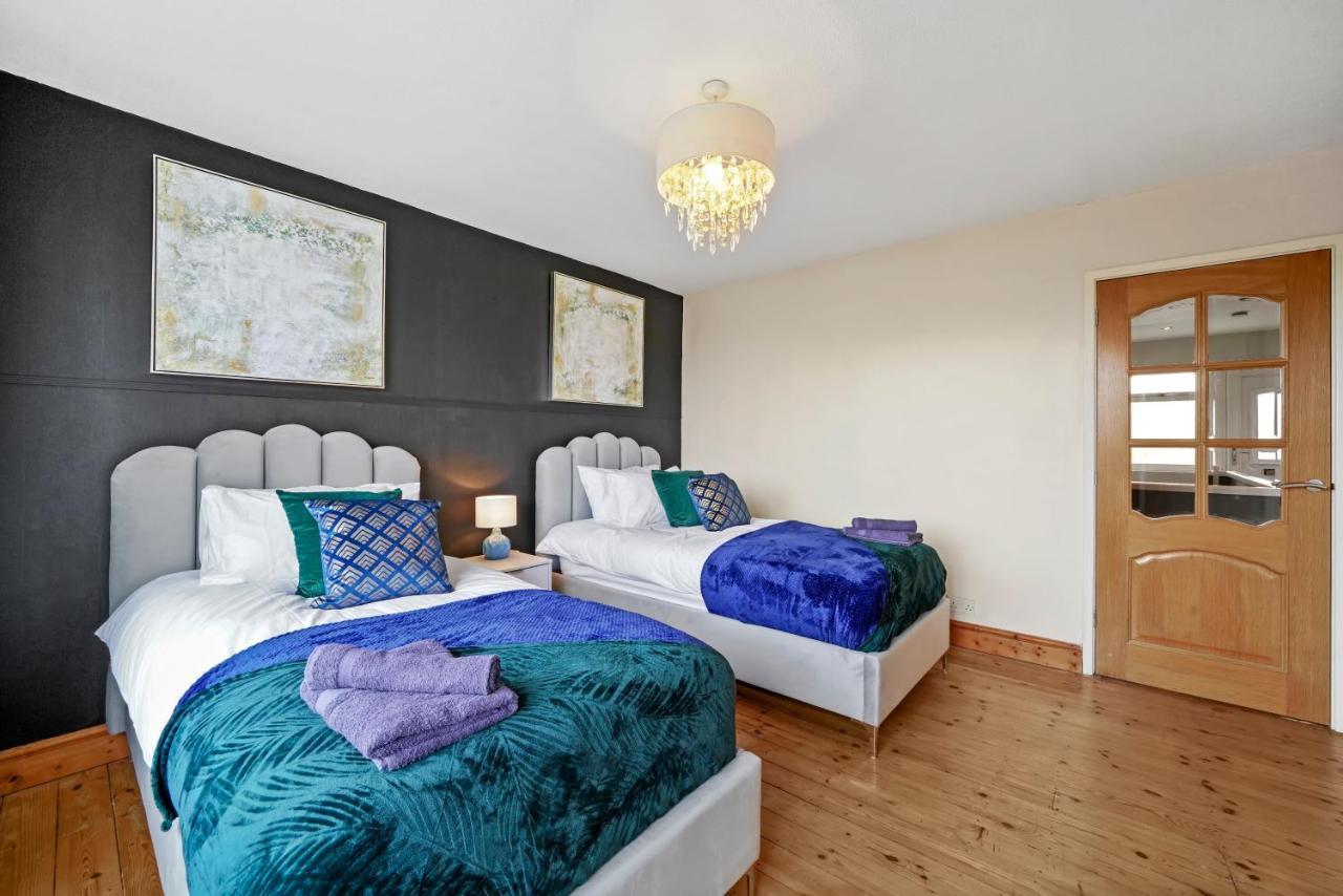 The Stylish Warwick Abode - Balcony - Garden Villa Leek Wootton Esterno foto